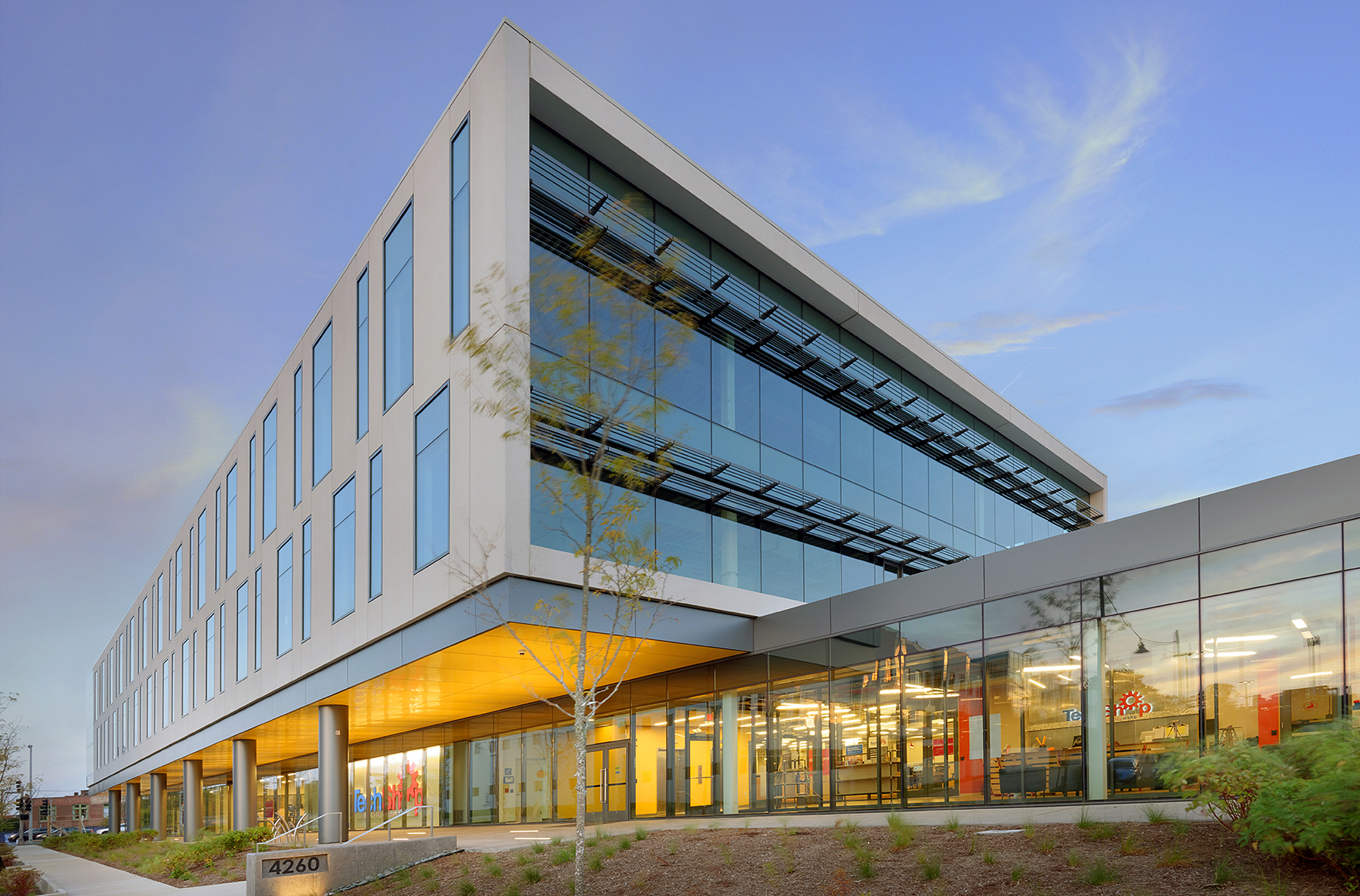 Cortex 4260 Forest Park exterior