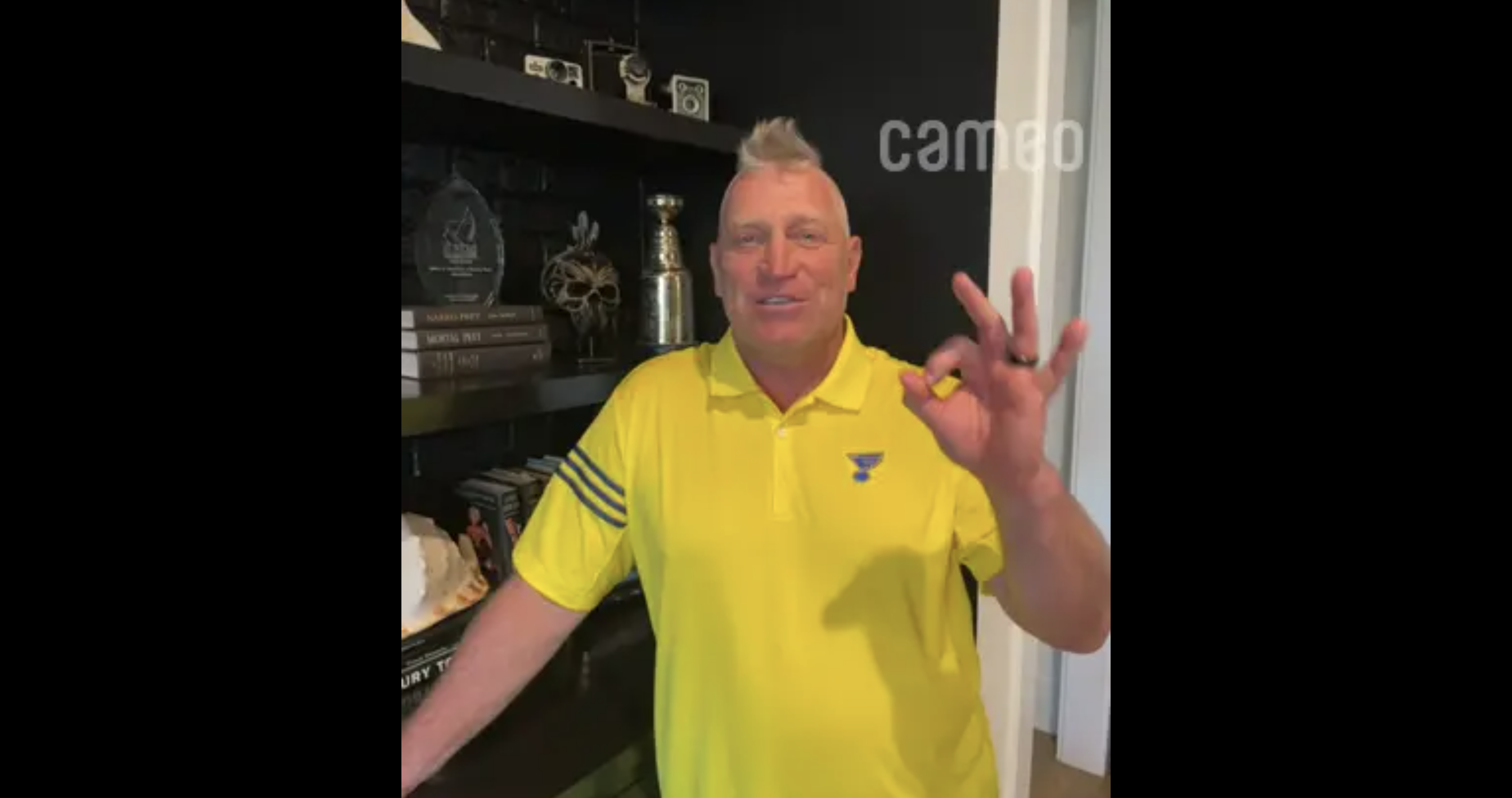 Brett Hull- Tarlton Cameo